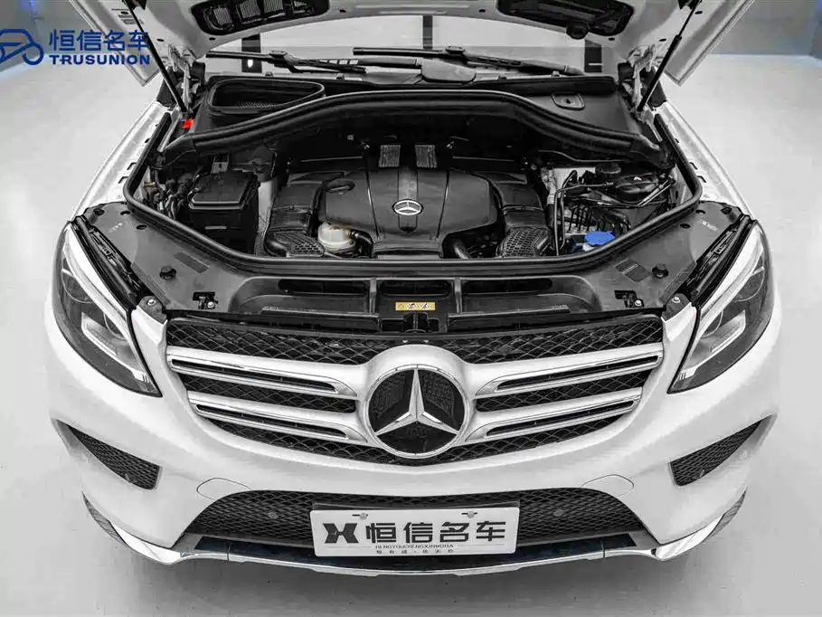 Mercedes-Benz GLE 2017 — фото 21