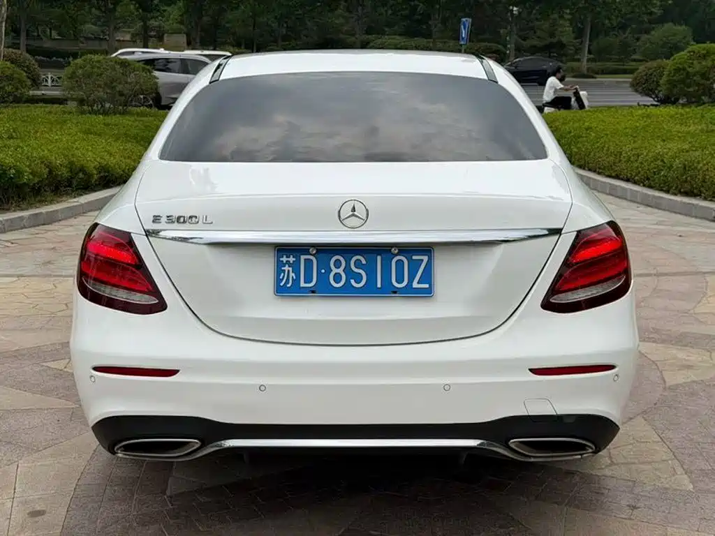 Mercedes-Benz E-Class 2016