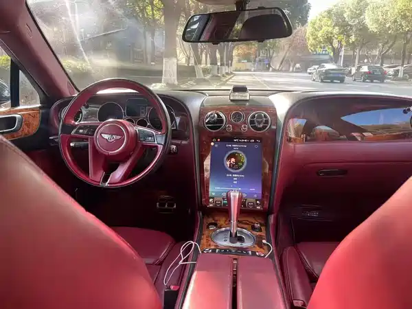 Bentley Flying Spur 2005