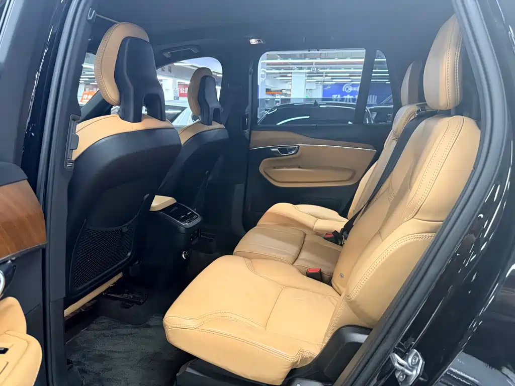 Volvo XC90 2018