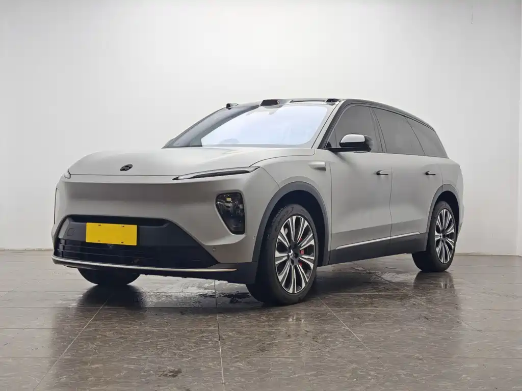 NIO ES8 2024