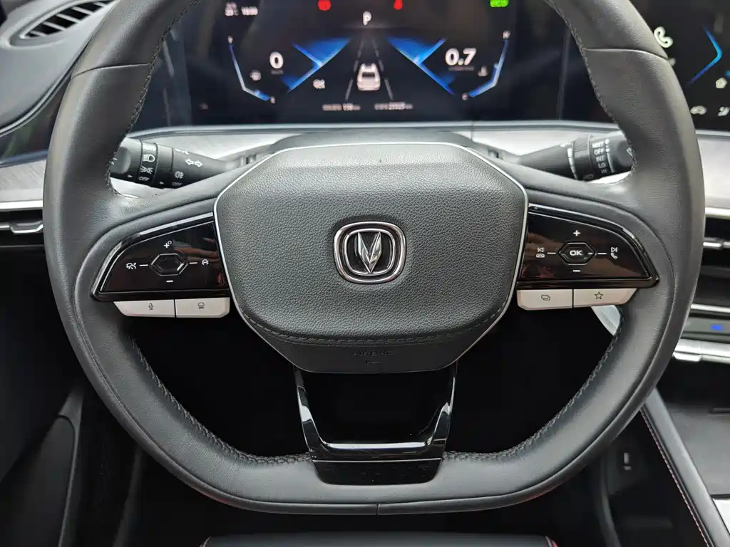 Changan Eado 2022 — фото 10