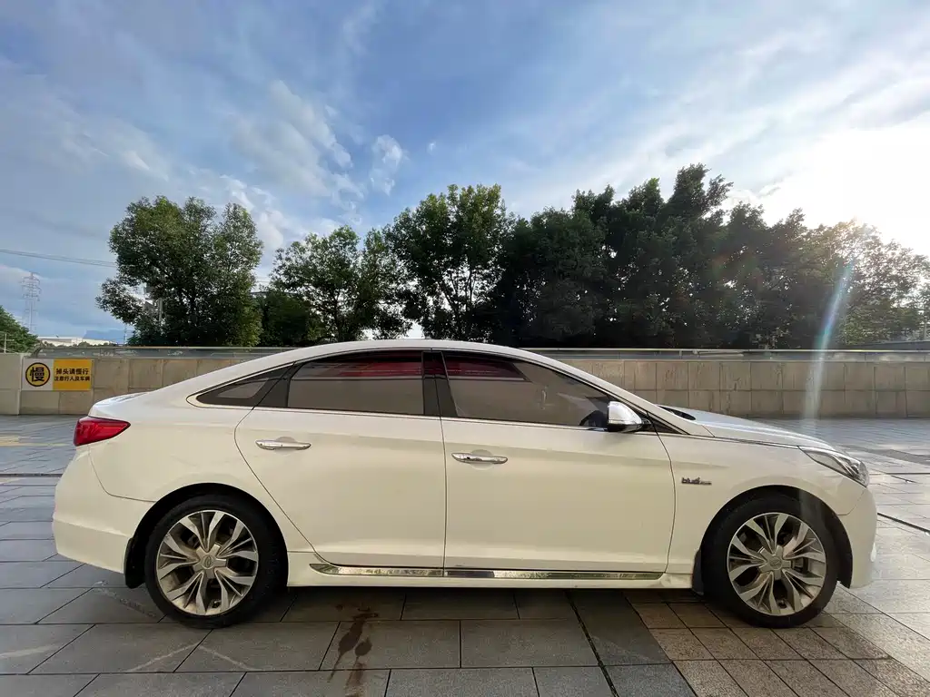 Hyundai Sonata 2015 — фото 10