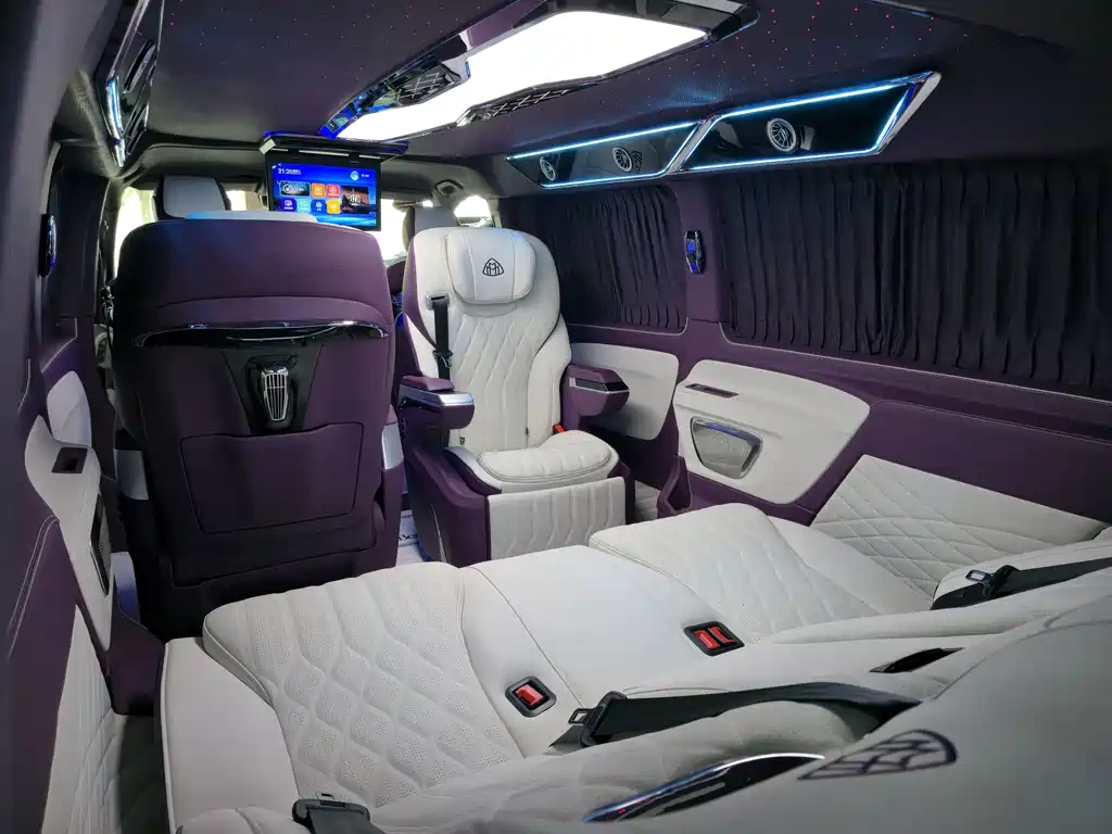 Mercedes-Benz Vito 2022 — фото 15