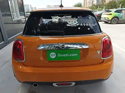 MINI MINI 2018