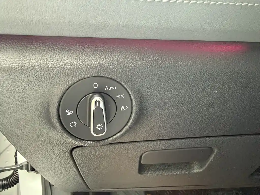 Volkswagen Sagitar 2023