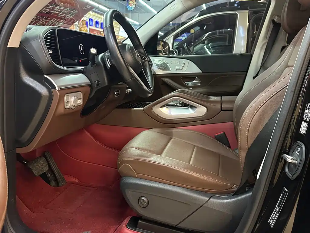 Mercedes-Benz GLS 2024 — фото 13
