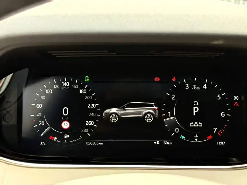 Land Rover Evoque 2022 — фото 6