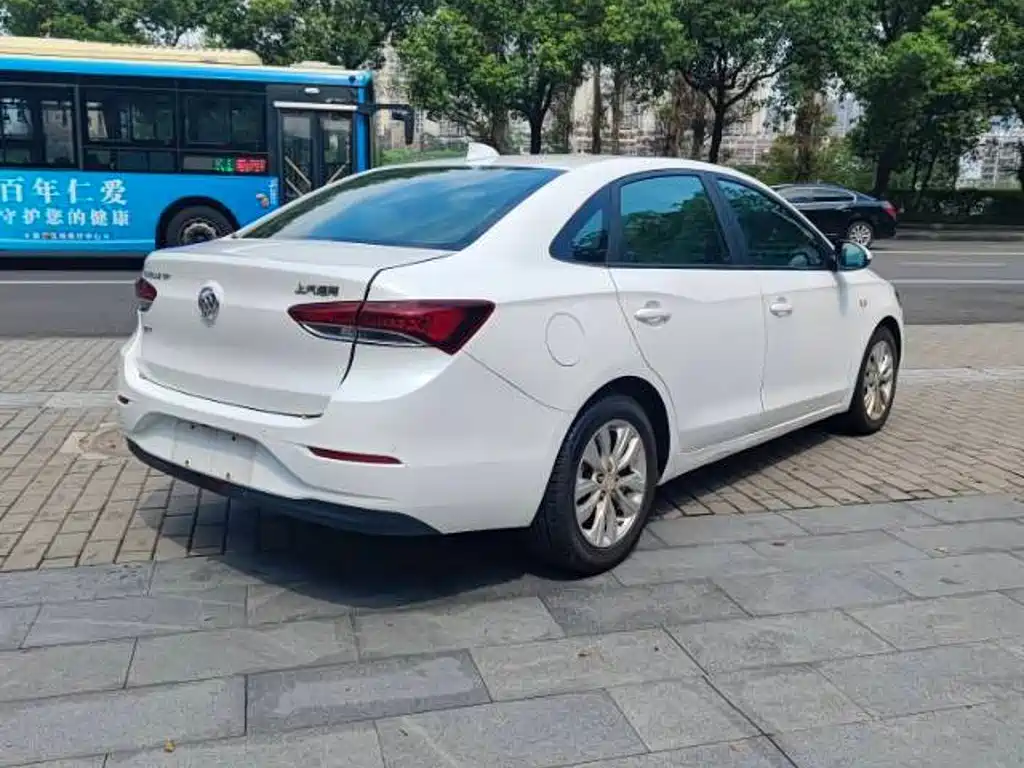 Buick Excelle 2020