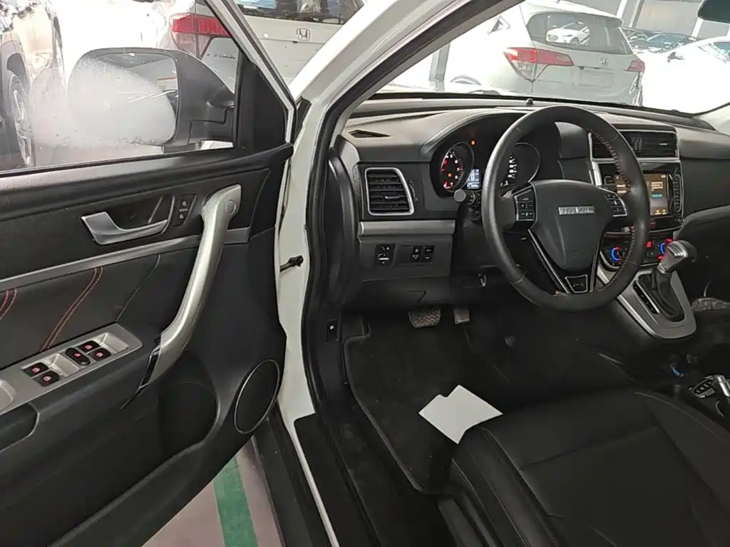 Haval M6 2020 — фото 16