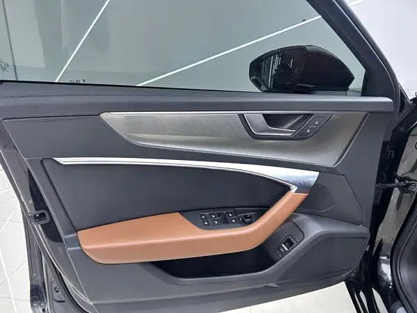 Audi A6L 2020