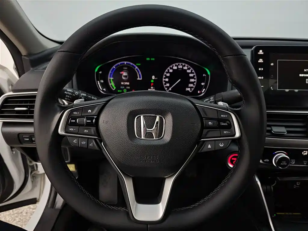 Honda Accord 2023 — фото 12
