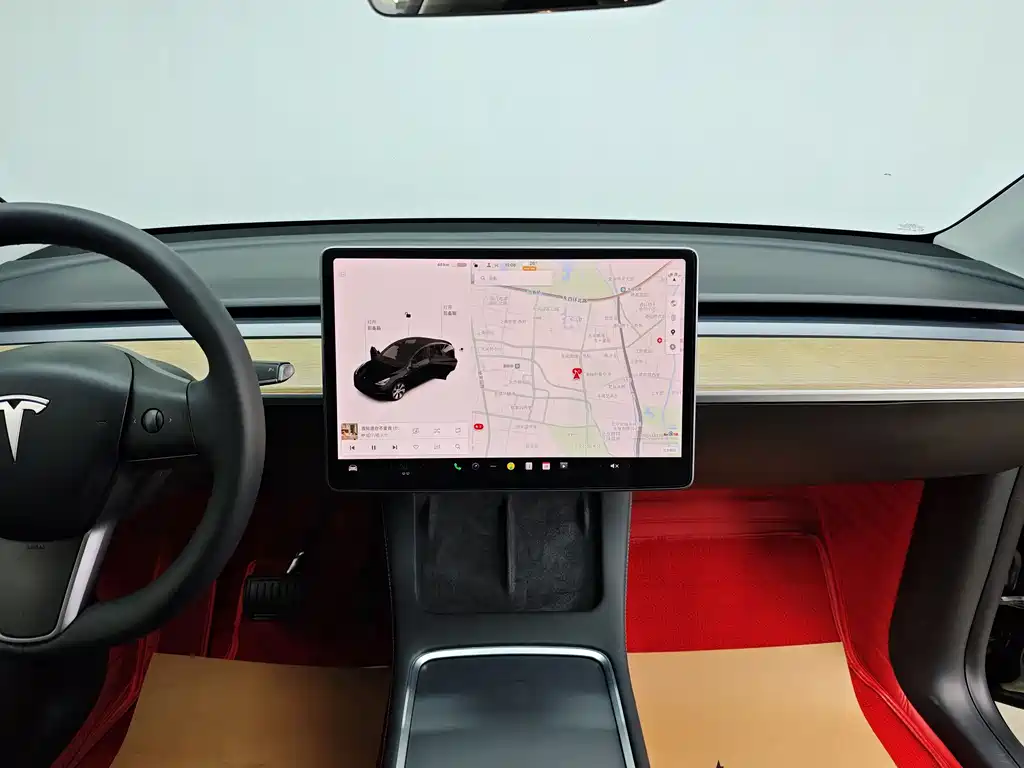 Tesla Model Y 2021 — фото 13