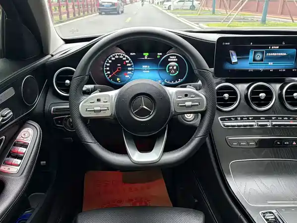 Mercedes-Benz C-Class 2020