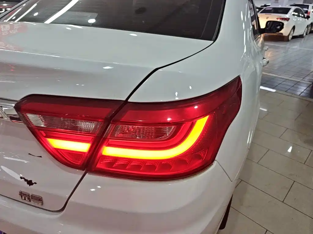 Geely Vision 2019 — фото 8