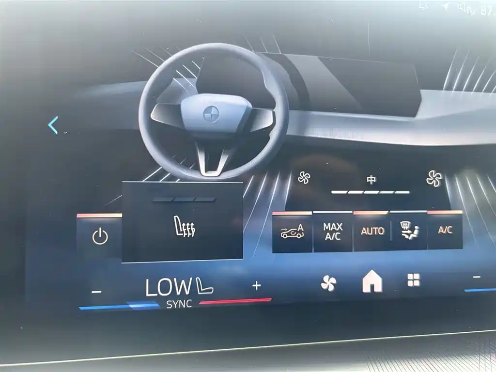 BMW X2 2025 — фото 14
