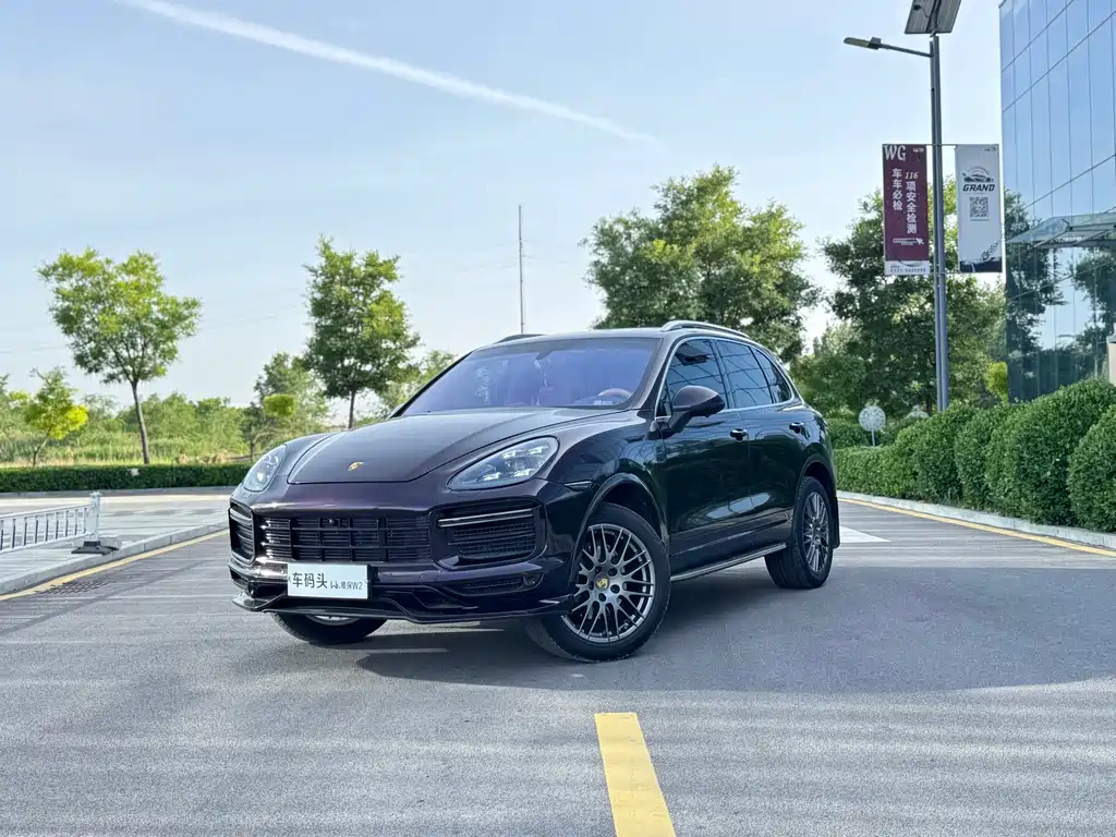 Porsche Cayenne 2012