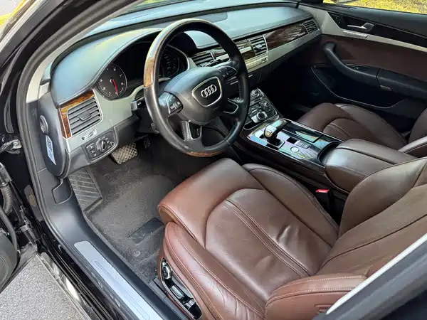Audi A8 2013