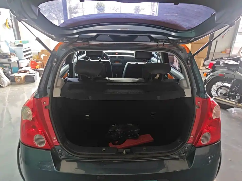 Suzuki Swift 2018 — фото 19