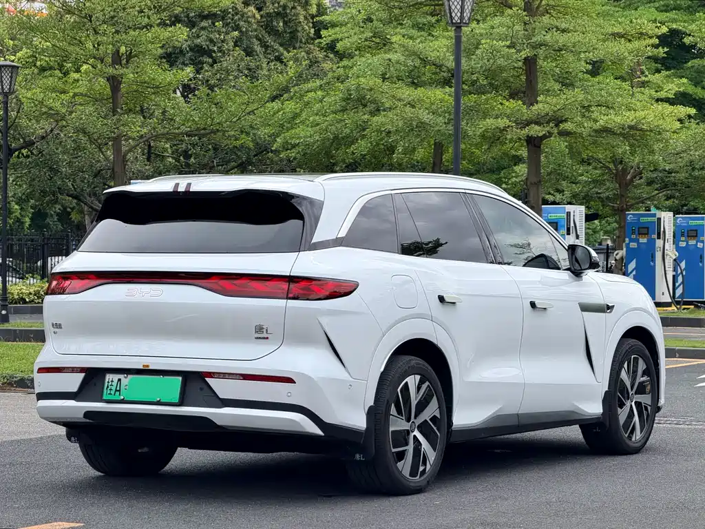 BYD Tang L 2025 — фото 4