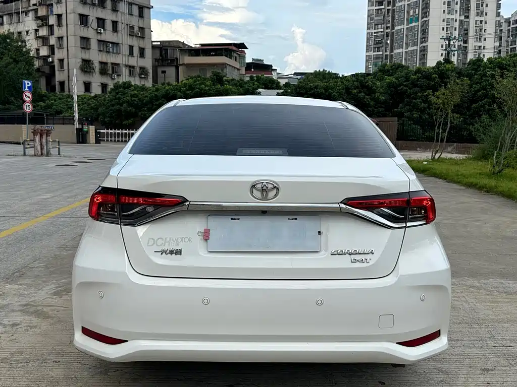 Toyota Corolla 2022 — фото 8