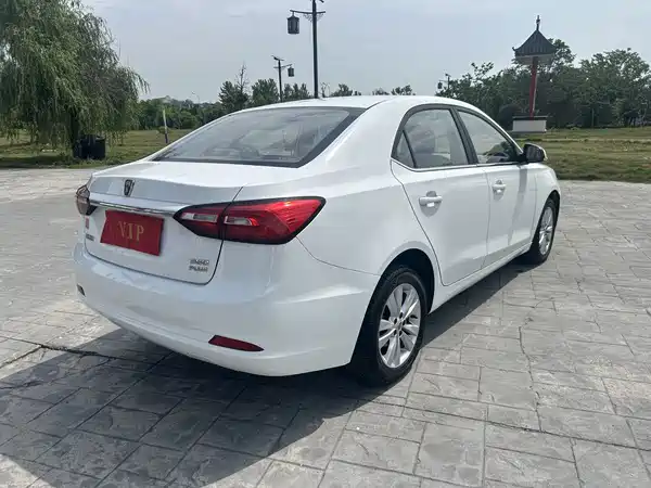 Roewe 360 2018