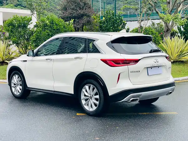 Infiniti QX50 2020