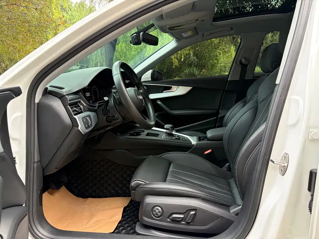 Audi A4L 2022