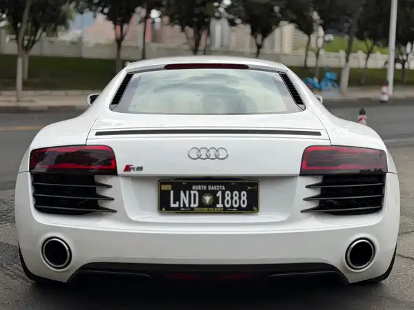 Audi R8 2015