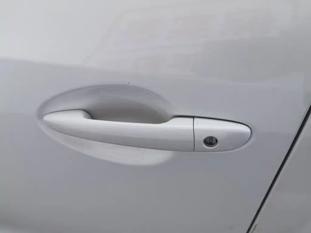 Mazda 3 Axela 2016 — фото 18