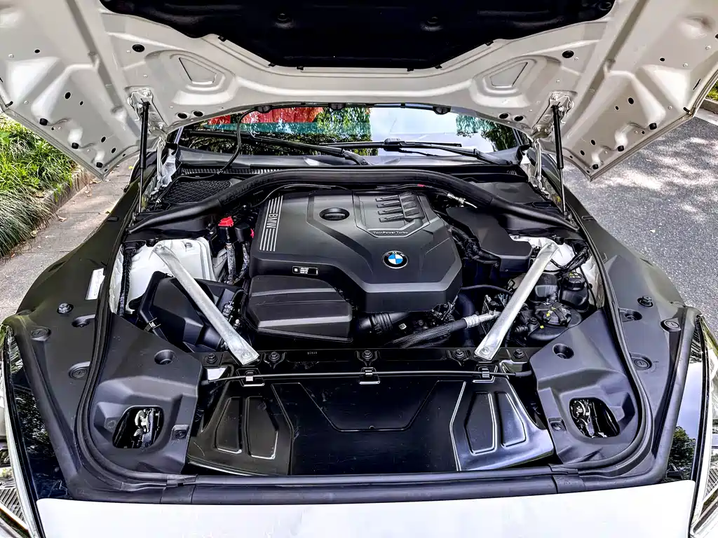 BMW Z4 2023 — фото 15