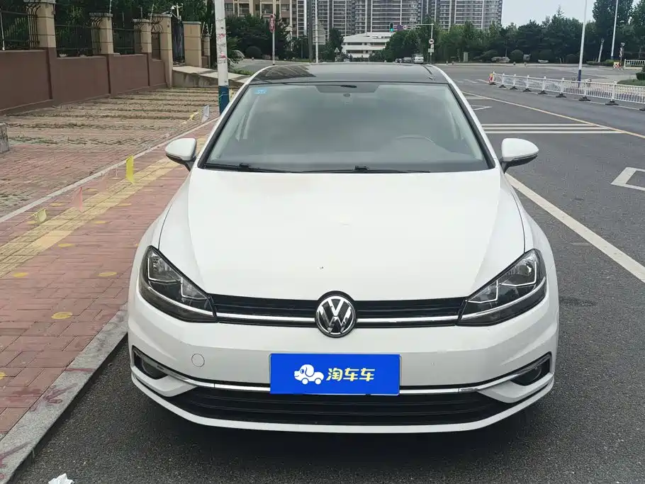 Volkswagen Golf 2020