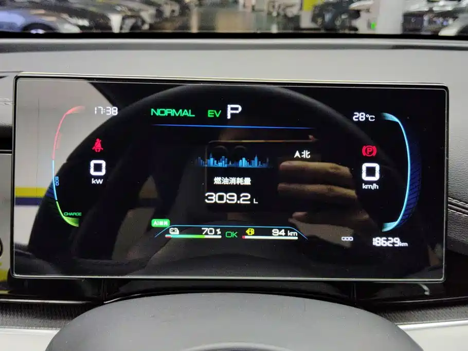 BYD Seal 06 2025 — фото 14