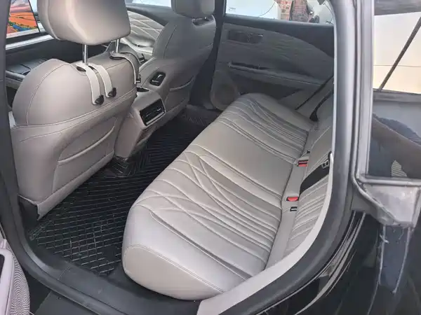 Geely Galaxy Starshine 8 2025