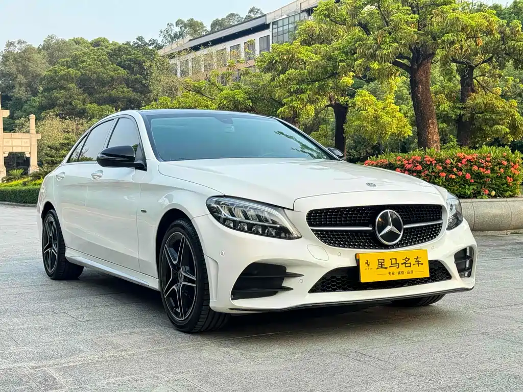 Mercedes-Benz C-Class 2022 — фото 3