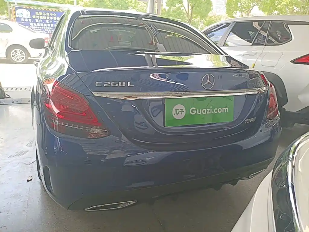 Mercedes-Benz C-Class 2021