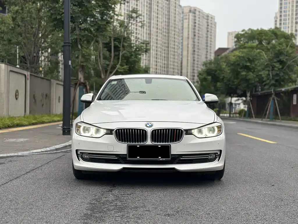 BMW 3 Series 2015