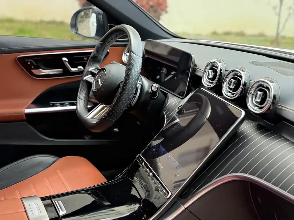 Mercedes-Benz C-Class 2022 — фото 12