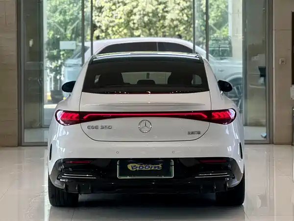 Mercedes-Benz EQE 2023