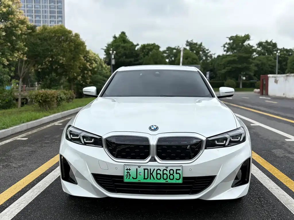 BMW i3 2023 — фото 2