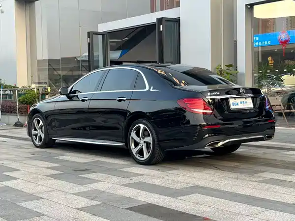 Mercedes-Benz E-Class 2017
