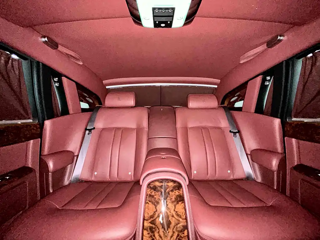 Rolls-Royce Phantom 2013 — фото 19