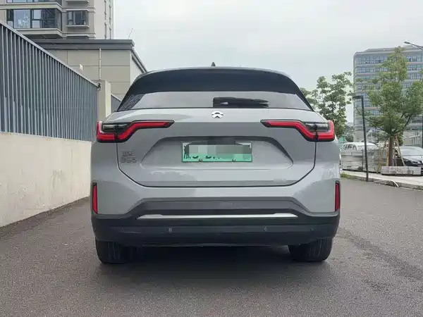 NIO ES6 2020