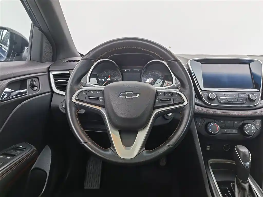 Chevrolet Monza 2020 — фото 11