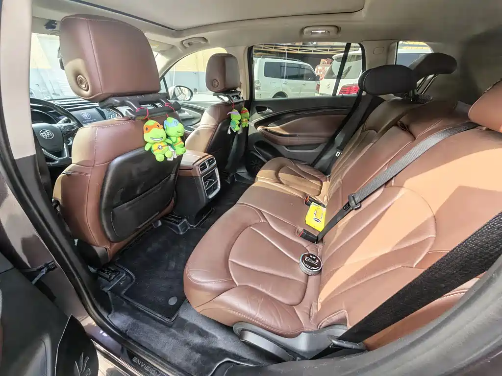 Buick Envision Plus 2016 — фото 10