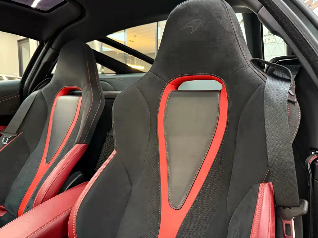 McLaren 720S 2018 — фото 15