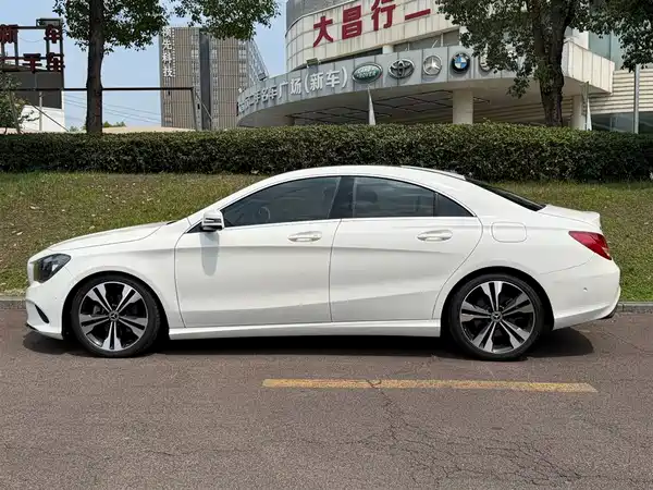 Mercedes-Benz CLA 2019