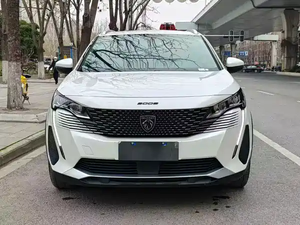 Peugeot 5008 2023