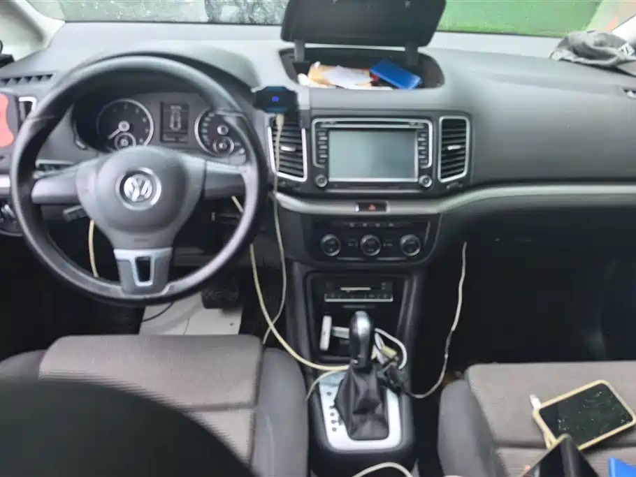 Volkswagen Sharan 2015 — фото 12