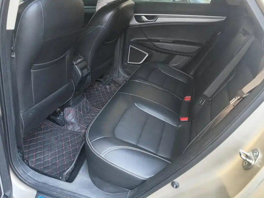 Geely Emgrand GS 2020 — фото 11